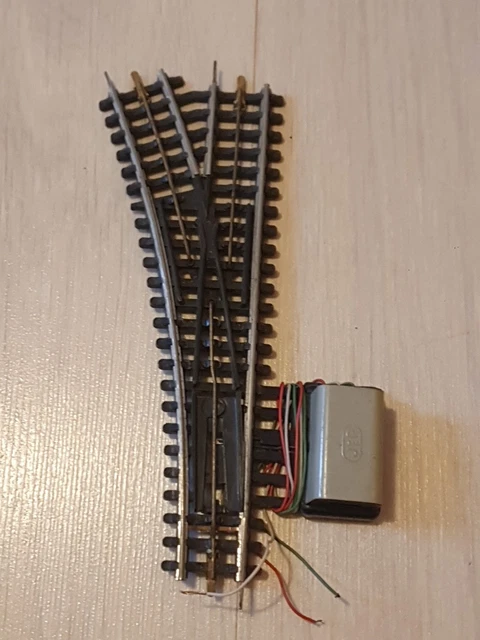 Lot De 4 Aiguillages JEP 6612 – Train HO 3 Rails – Époque 3 – Vintage France