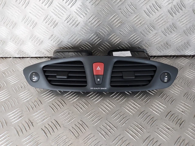 Grille D'aération Droite Pour RENAULT SCENIC III (2012-2013) - Pièce D'origine Occasion