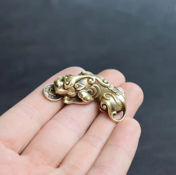 Chinese Old Antique Collectibles Pure Brass God Beast Pixiu Small Pendant