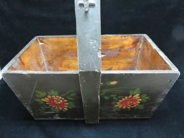Vintage Large Chinese Hand Painted Knitting/Sewing/Mag Basket