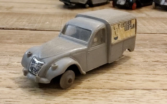 NOREV CITROËN 2CV Fourgonnette Vitrée - 1/43 EUR 12,00 - FR