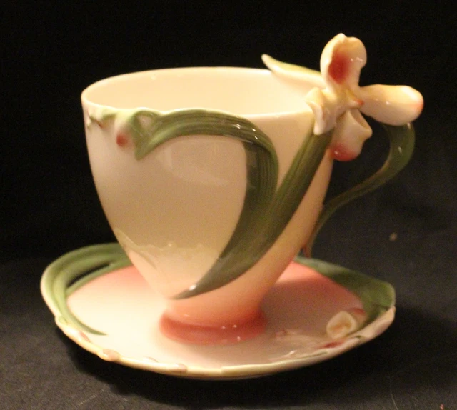Taza Y Platillo De Iris De Porcelana Franz