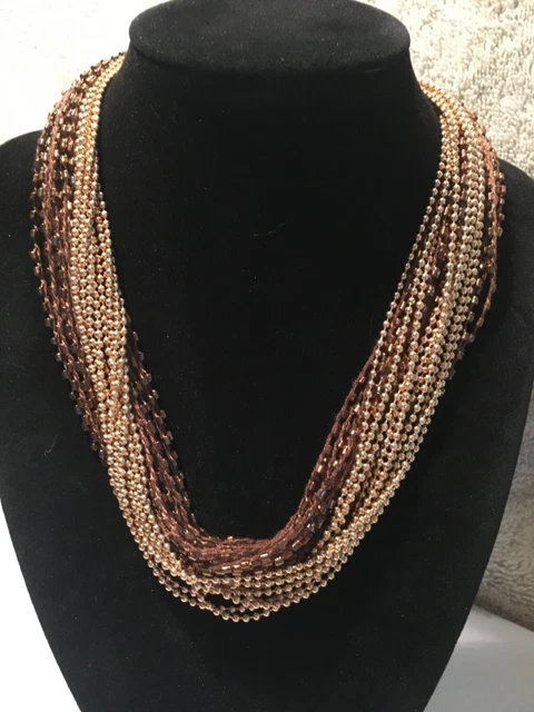 Gorgeous Vintage Charming Charlie Brown & Gold Beaded Necklace