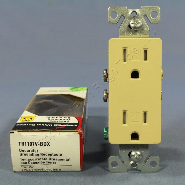 Cooper Ivory TAMPER RESISTANT Decorator Receptacle Outlet 5-15R 15A TR1107V
