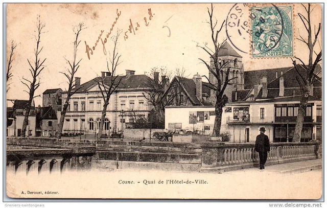 58 COSNE - quai de l'hotel de ville