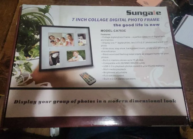 Sungale CA703C 7" Digital Picture Frame