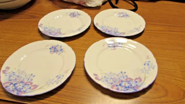 Shelley Blue Spray Set of 4 Bread & Butter Plates Made In England