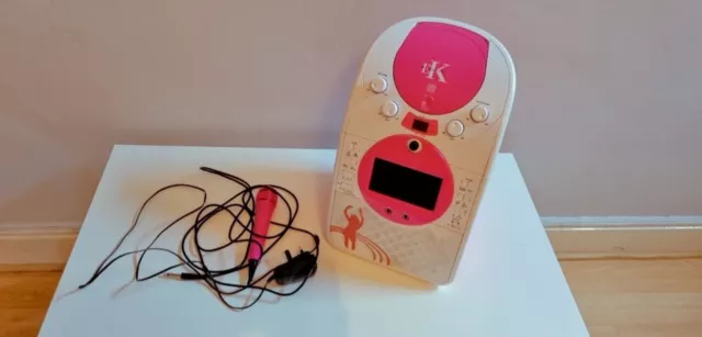 Easy Karaoke Player And Machines