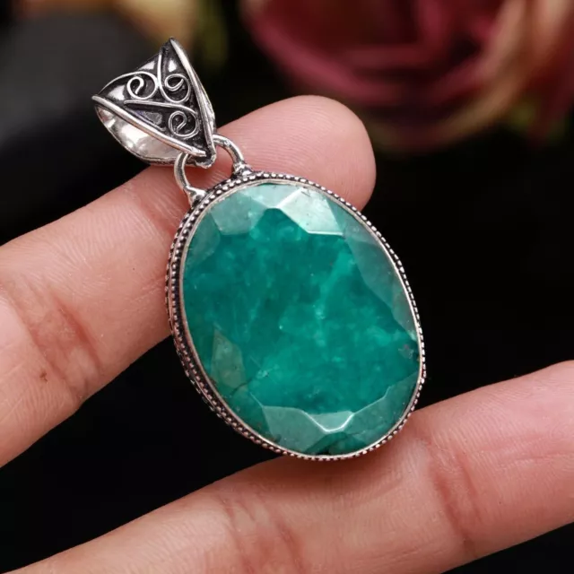 Emerald Gemstone Handmade Pendant 925 Sterling Silver jewelry Gift For Her