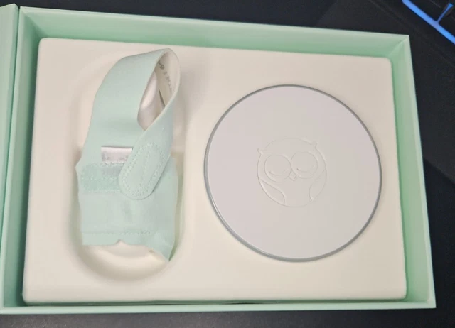 Owlet Smart Sock 2 Baby Monitor Complete Bundle with Sensor Cords Base 3 Socks