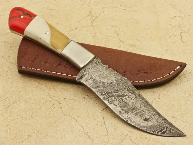 Custom Hand Forged Damascus Custom Resin Skinning Hunting Camping Knife/Steel Bo
