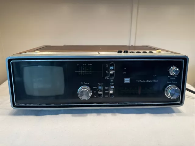 Vintage 1979 Sharp TV Radio Am/FM Mini 4" TV - Digital Clock Model 3T-57A