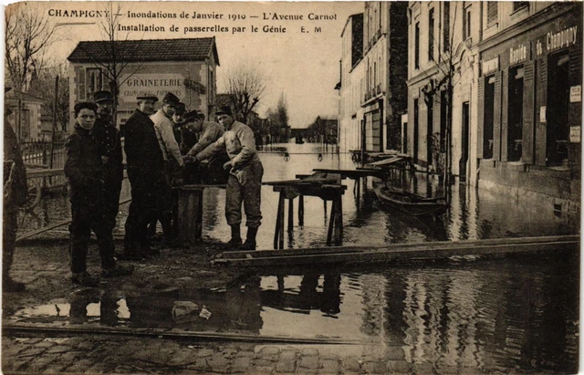 CPA Champigny - L'Avenue Carnot (275462)