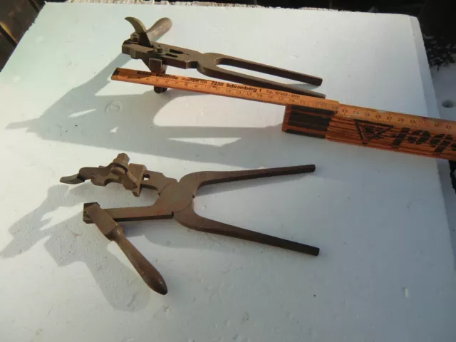 ,,rarität,,seltene alter sattler-schuster leder-riemenschneider 2 stck.