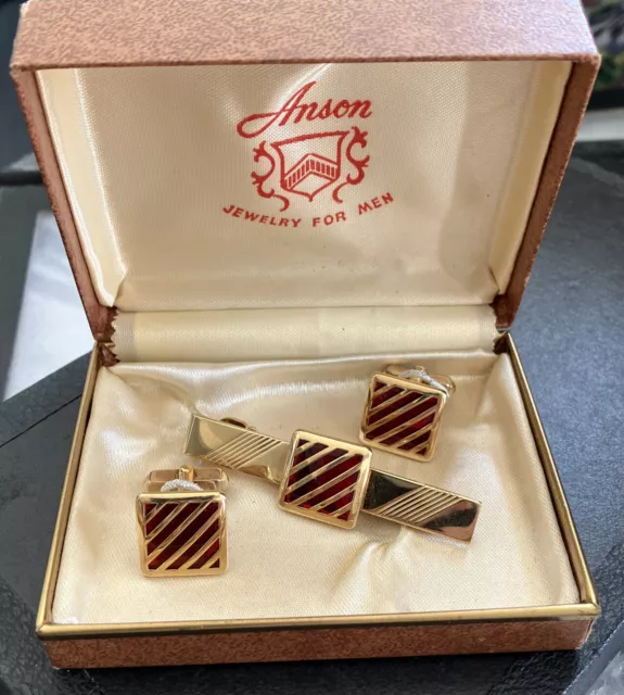 Anson CUFFLINKS & TIE BAR in original case 1940s Gold Plate Cut-out Red Glass