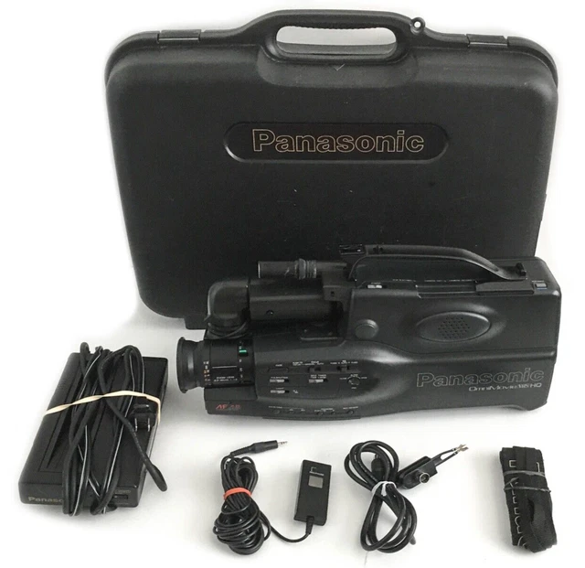 PANASONIC PV520DK OMNIMOVIE VHS Camcorder For Parts or Repair EUR
