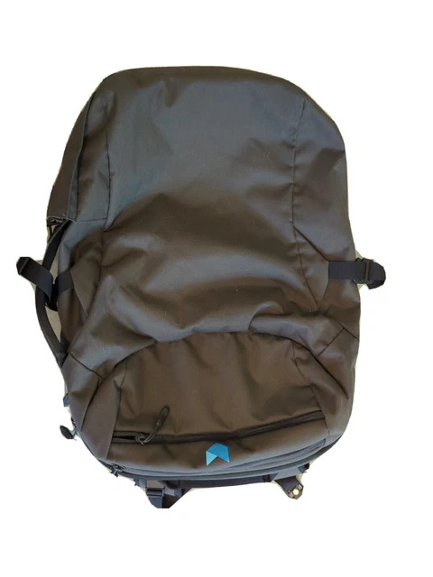 Minaal 2.0 Travel Backpack carry-on - nearly mint! "bag that started it all"