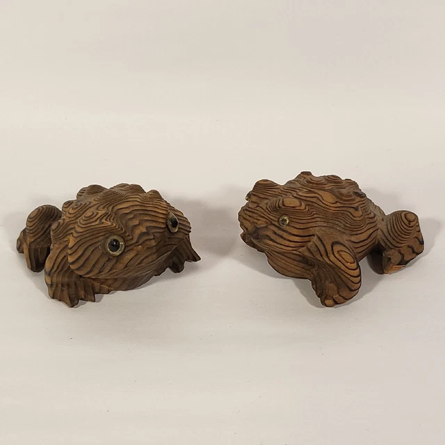 2 Vintage Cryptomeria Hand Carved Horny Toad Frog Japan MCM Sugi Wood Gift Lucky