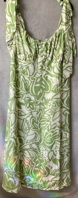 Gorgeous River Island Dress - Soft Green/Cream Floral - Size 18  - RRP £45 -BNWT