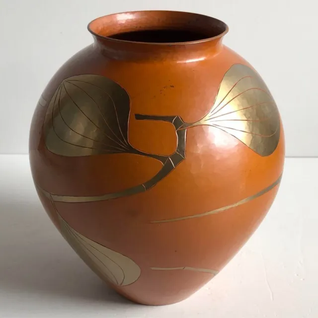 Gyokusendo Japanese Vintage Tsuiki Hand-hammered Copperware Vase w/Leaf pattern