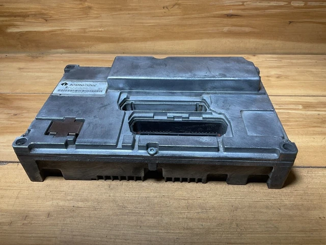 INTERNATIONAL NAVISTAR DT466E Ecm Ecu Diesel Engine Computer P/N