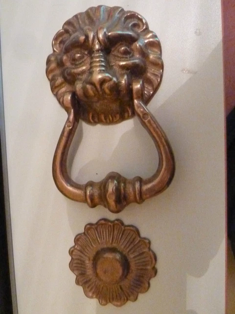 Heurtoir De Porte En Bronze Avec Rosace De Resonence