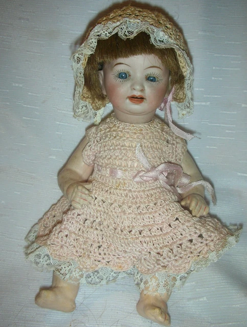 152 Hertel Schwab & CO for Louis Wolf & Co USA ,Character baby biscuit doll.23cm
