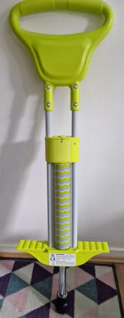 Pogo Stick Spring Powered Game, Green For Unisex, With LED Light)