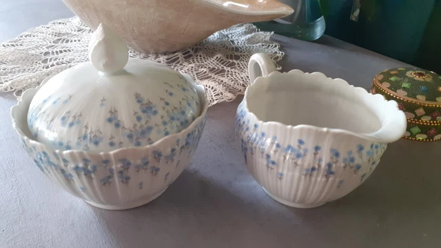 PETIT DEJEUNER ANCIEN Sucrier En Porcelaine / Pot A Lait / Soucoupe