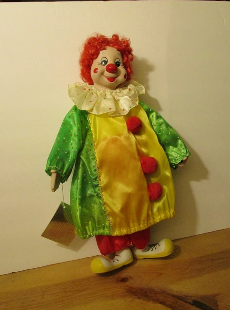 16" Porcelain Clown The Heritage Mint Lid."Happiness & Love Collection
