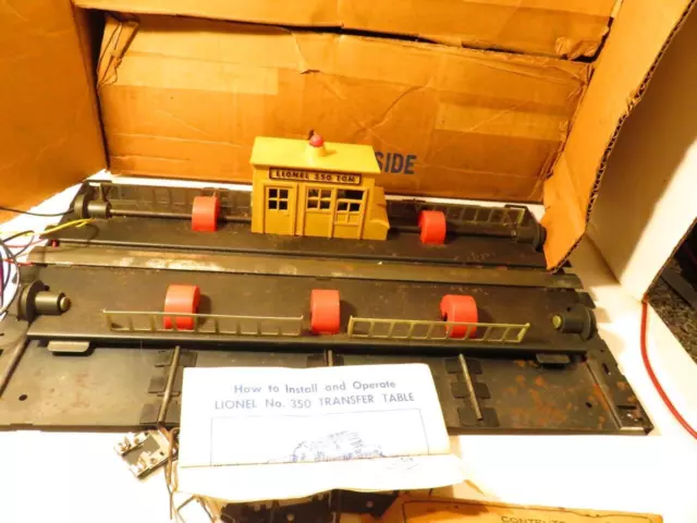 Lionel Trains  Post-War #350 Operating Transfer Table Accessory - Boxed -