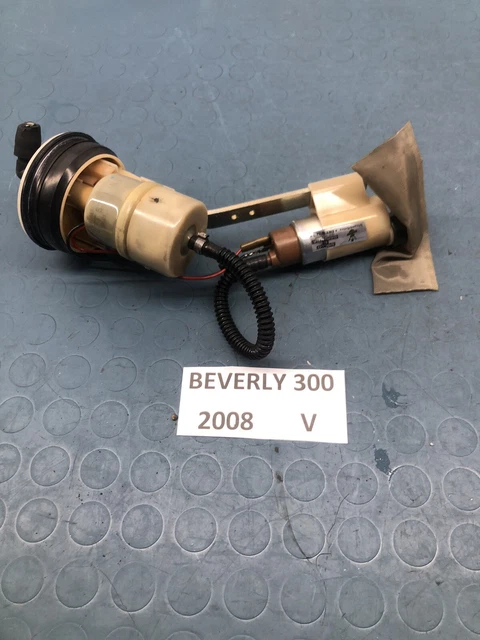 Wartungsset Motul Öl Piaggio 400 Beverly I.e. 06-08 + Spezifischer Ölfilter