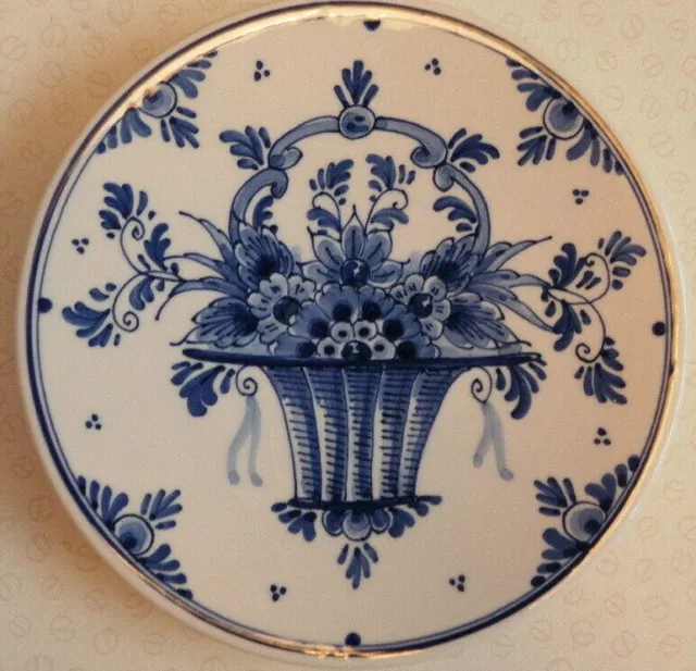 Vintage Delft Ware Decorative wall hanging Plate Blue flower basket Delft CBR G1