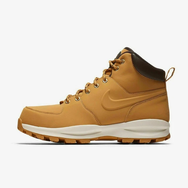 Nike manoa hotsell boots uk