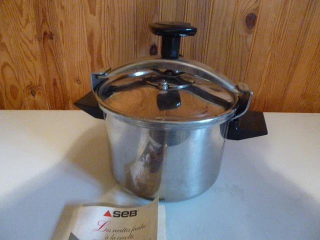 Ancienne cocotte minute SEB  6L  aluminium brillant +  livret de recettes