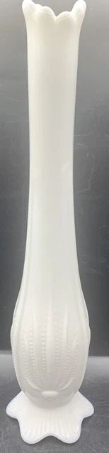 Fenton Milk Glass Cactus Agave Pattern Swung Bud Vase 9.5” tall