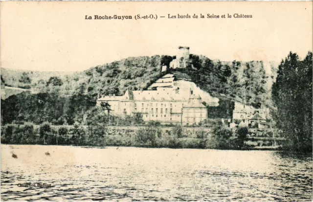 CPA La Roche Guyon les bords de la Seine et le Chateau (1317938)
