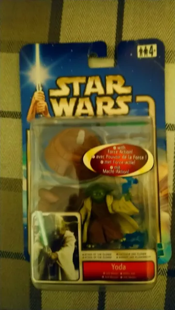 Star wars attack of the clones Yoda figure