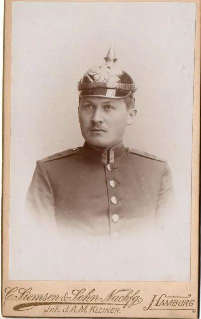 1896 Hamburg Portrait CDV Soldat Meyer mit Pickelhaube Regiment 27 Foto Widmung