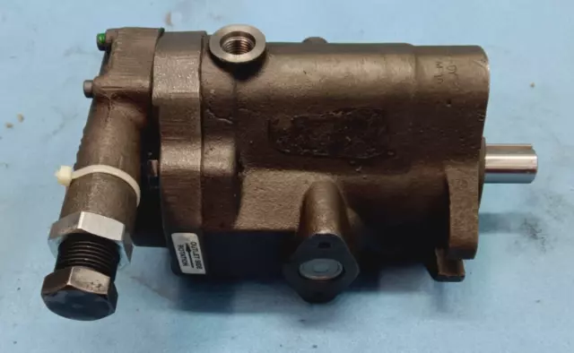 Vickers Piston Pump Model Pvb6-Rsy-21-Cm-11 1500Psi 1800Rpm 857513