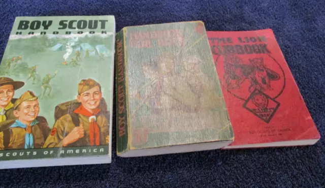 Vintage BOY SCOUT Of America 1968 HANDBOOK , 1940 HANDBOOK, & Red Lion Cub Book