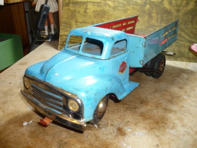 ANCIEN RARE GEGE Auto Mecanique Cle Tole Plastique 1955 Joustra Jep