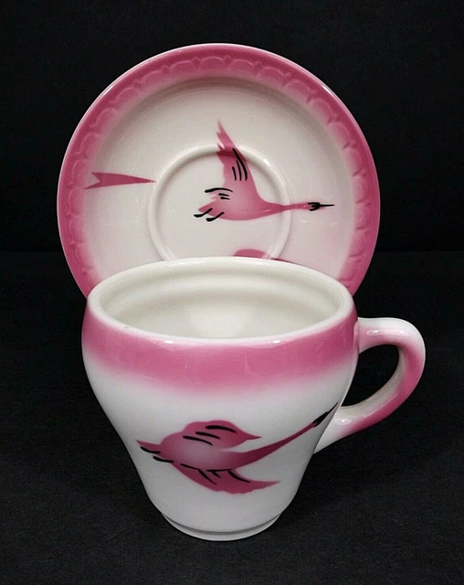 SYRACUSE CHINA Milwaukee Road CM&StP Railroad "TRAVELLER" Pattern Cup & Saucer