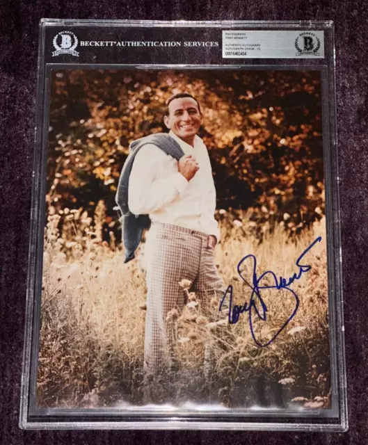 TONY BENNETT Signed 8 X 10 PHOTO BAS AUTO Graded 10 & Encapsulated