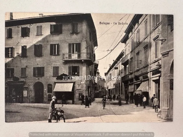 cartolina antica 1900 BOLOGNA VIA BARBERIA animata negozi bicicletta