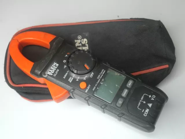 Klein Tools CL210 400 Amp AC Auto-Ranging Digital Clamp Meter