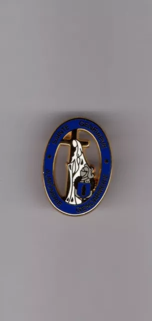 Pin's police / Sainte Geneviève - Aumônerie Gendarmerie (zamac signé AMC)