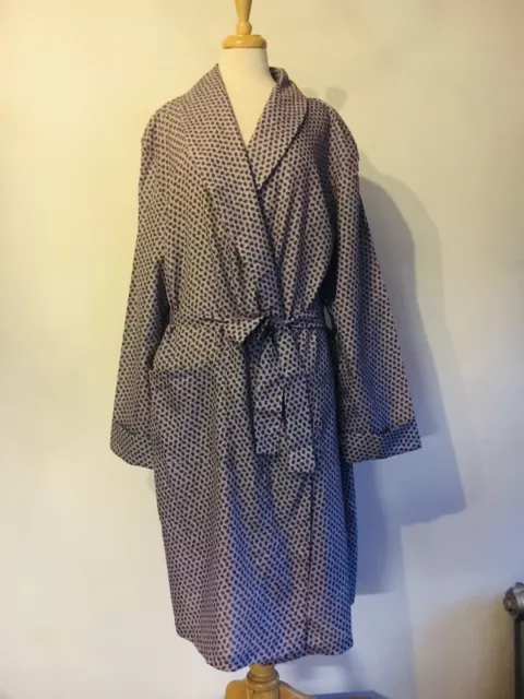 Lloyd attree & smith on sale dressing gown