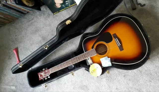 Yamaha fg 422 tbs deals