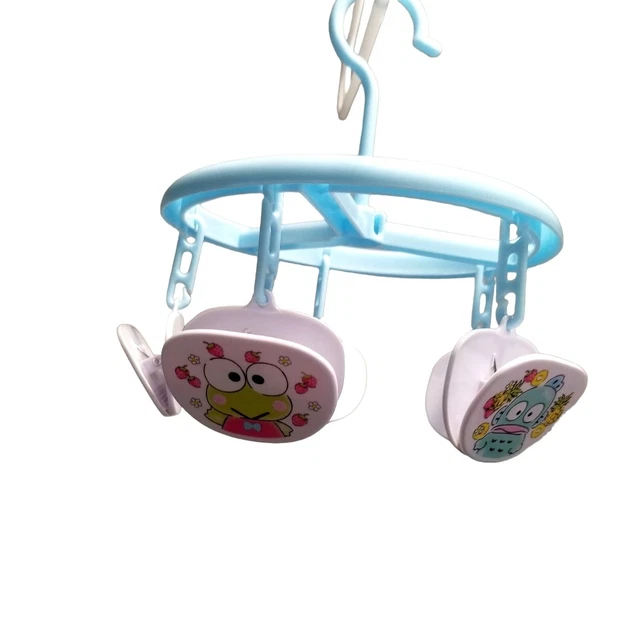 NWT SANRIO CIRCULAR Adjustable HANGER WITH SANRIO CHARACTER CLIPS
